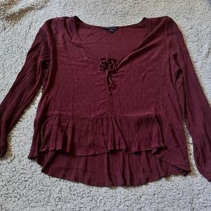 Maroon American Eagle top.